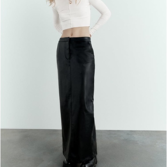 Zara Dresses & Skirts - Zara Black Maxi Skirt